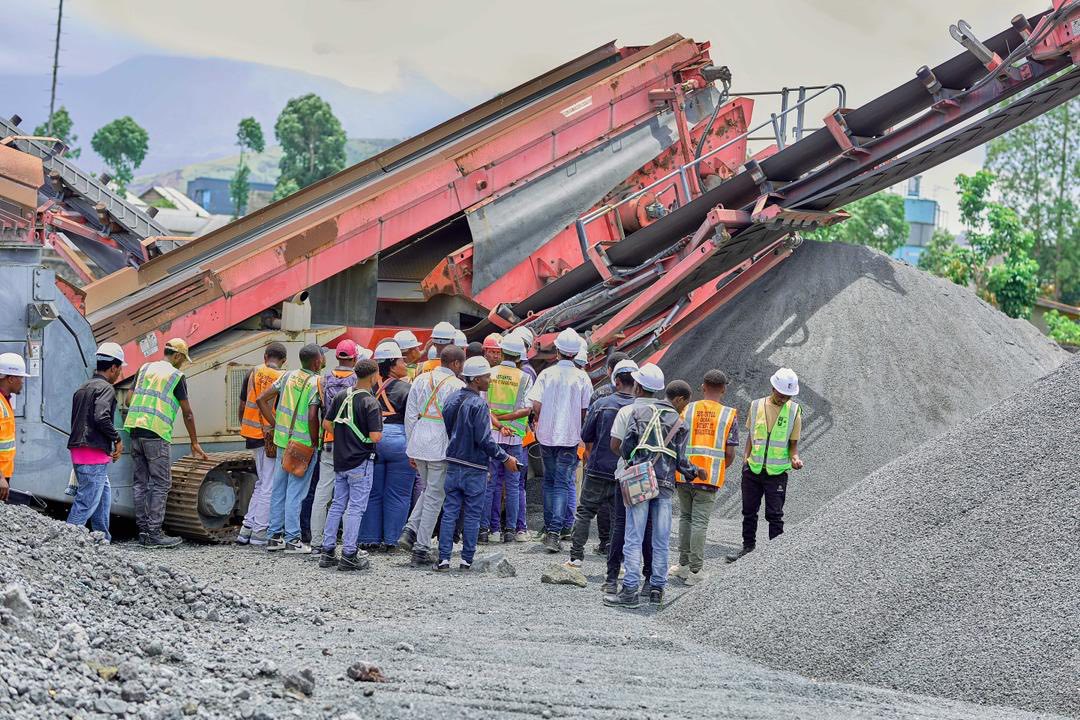 Sortie pédagogique au sein de l'entreprise de construction CARRIGO à Goma cours d'Engins et Travaux Publics